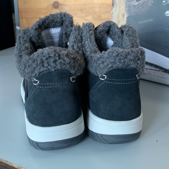 NIB Men’s Weatherproof Landon Boot Grey Black Leather Memory Foam - Picture 4 of 5